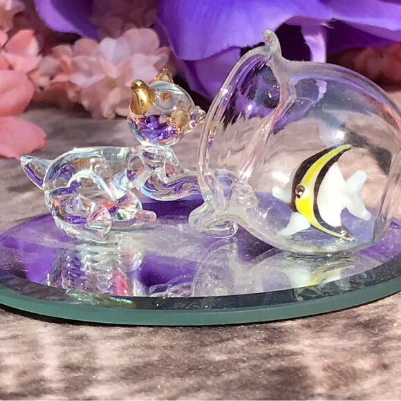 Hand blown Glass Cat and Fish Bowl - Picture 8 of 12